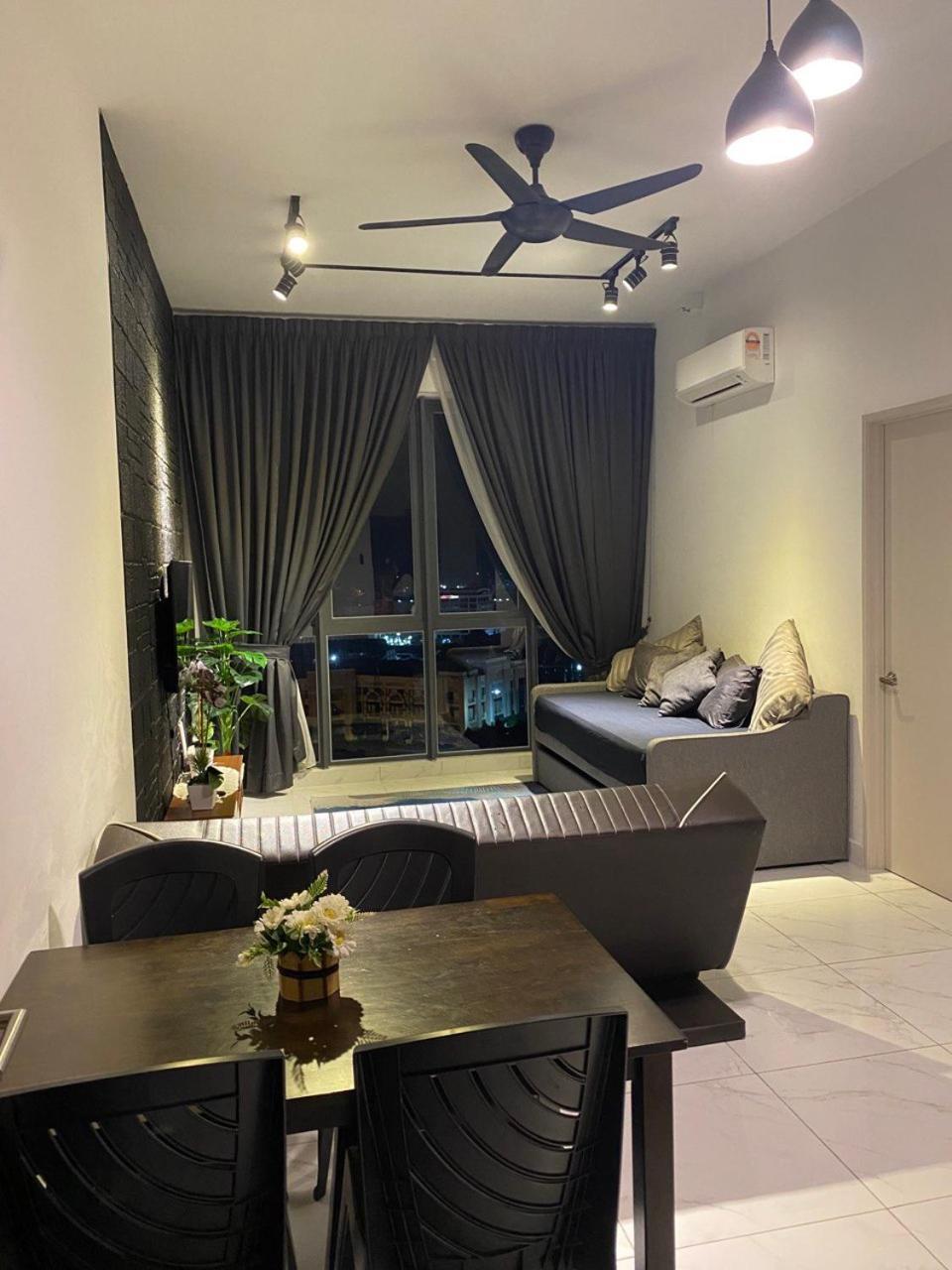 Niks Troika Homestay Кота Бару Екстериор снимка